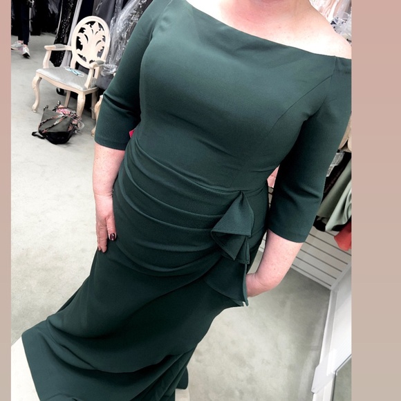 NEVER WORN - JOVANI 00446 OFF SHOULDER DRESS - Picture 4 of 11